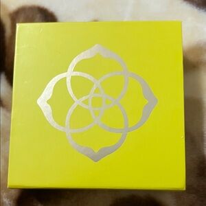 Kendra Scott Yellow Box with Silver Accents